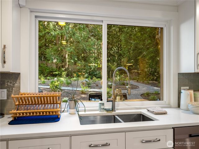 3726 219th Avenue SE, Sammamish, WA 98075