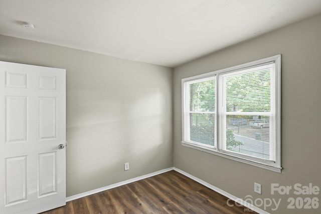6805 Deanwood Place, Charlotte, NC 28217