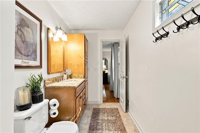 1088 Oak Grove Circle, Lawrenceville, GA 30043