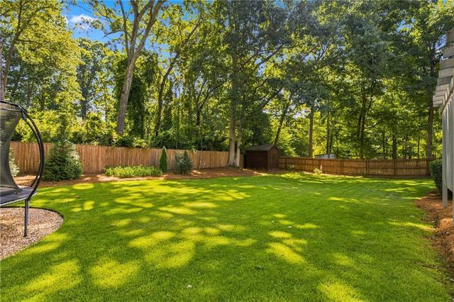 1088 Oak Grove Circle, Lawrenceville, GA 30043