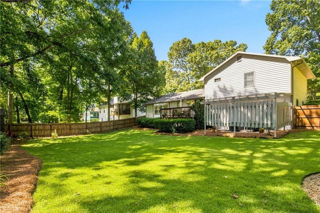 1088 Oak Grove Circle, Lawrenceville, GA 30043