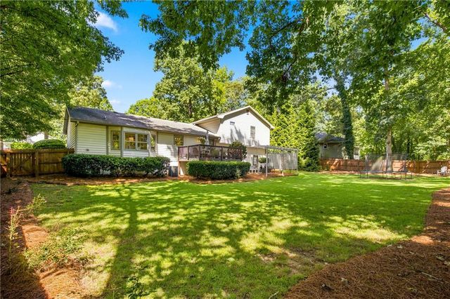 1088 Oak Grove Circle, Lawrenceville, GA 30043