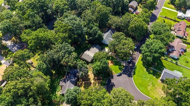 1088 Oak Grove Circle, Lawrenceville, GA 30043
