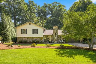 1088 Oak Grove Circle, Lawrenceville, GA 30043