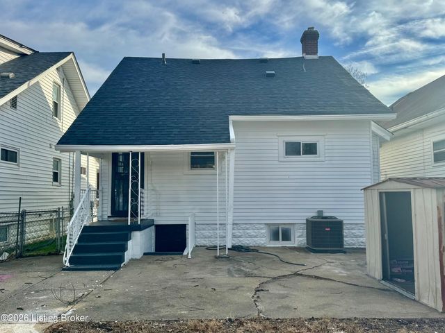 402 S 39th St, Louisville, KY 40212