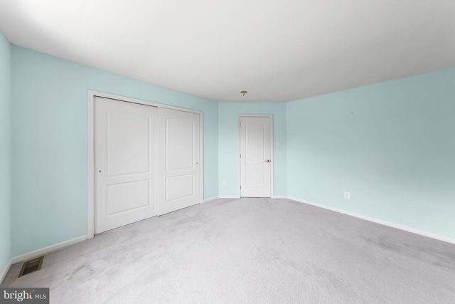 647 MARTIN DR, Avondale, PA 19311