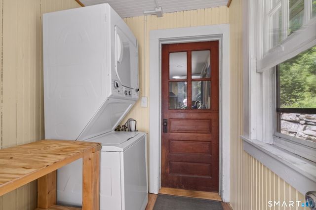 79 River Street, Deep River, CT 06417