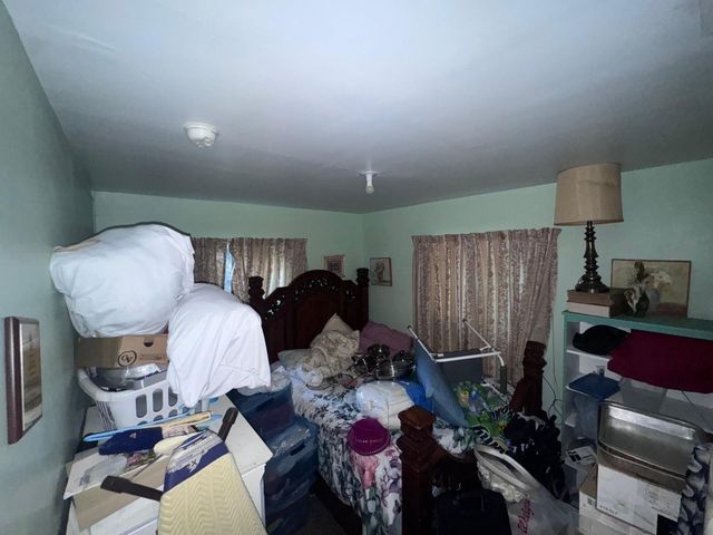 924 NW 14 Court, Fort Lauderdale, FL 33311