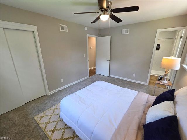1425 Sunset DR, Norfolk, VA 23503