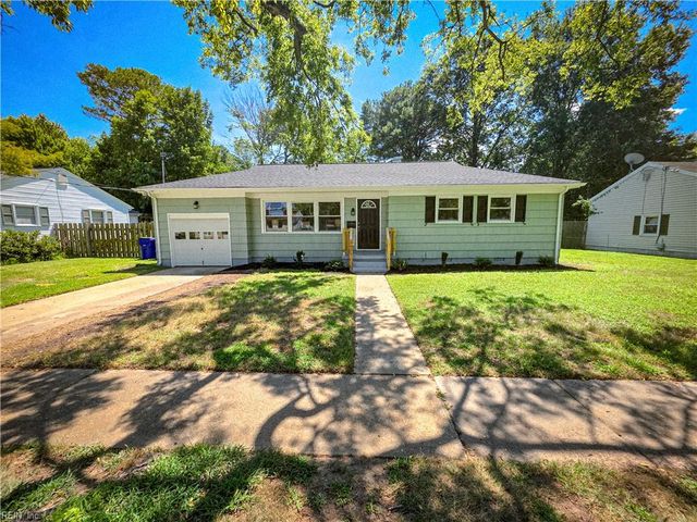 1425 Sunset DR, Norfolk, VA 23503