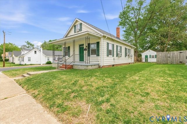 2300 Danville St, Hopewell, VA 23860