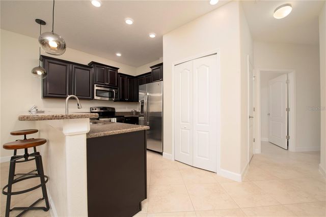 1225 LONG COVE LOOP 1225, Davenport, FL 33896