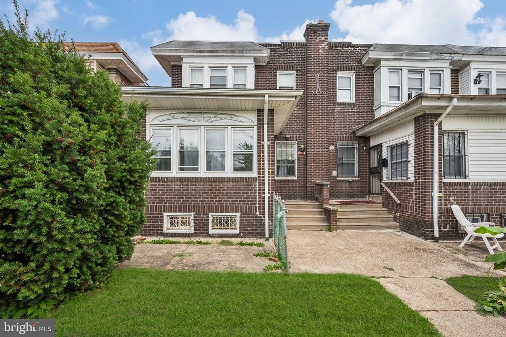 2598 BAIRD BLVD, Camden, NJ 08105