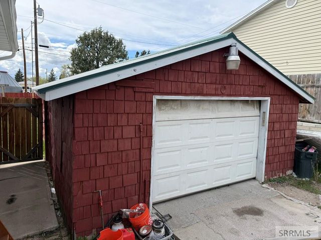 1181 Bingham Avenue, Idaho Falls, ID 83402