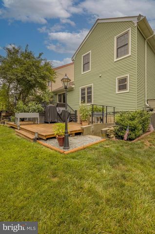 102 RUTLEDGE CT, North Wales, PA 19454