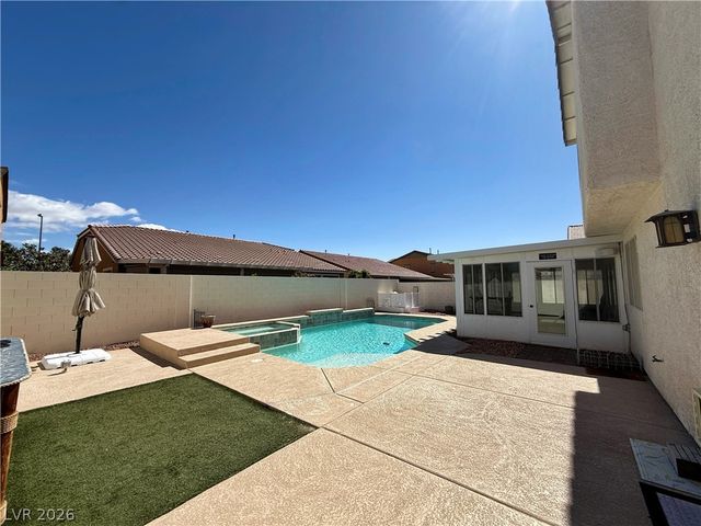 1712 Gentle Brook Street, North Las Vegas, NV 89084