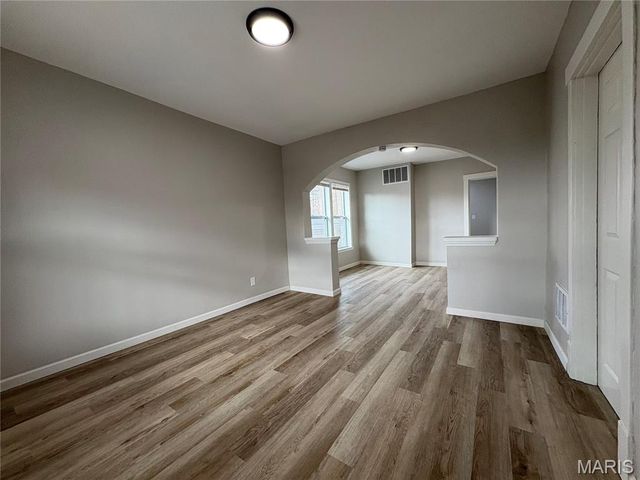 7027 Plateau Avenue, St Louis, MO 63117