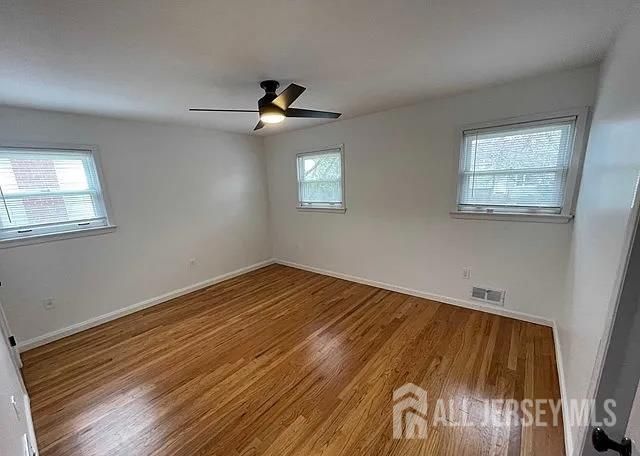 70 BEVERLY Road, Bloomfield, NJ 07003