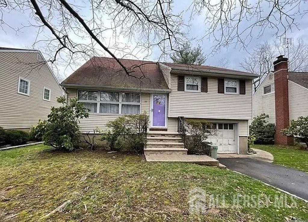 70 BEVERLY Road, Bloomfield, NJ 07003