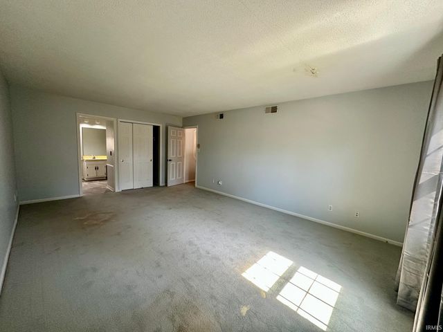 9324 Saratoga Road, Fort Wayne, IN 46804