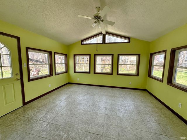 9324 Saratoga Road, Fort Wayne, IN 46804