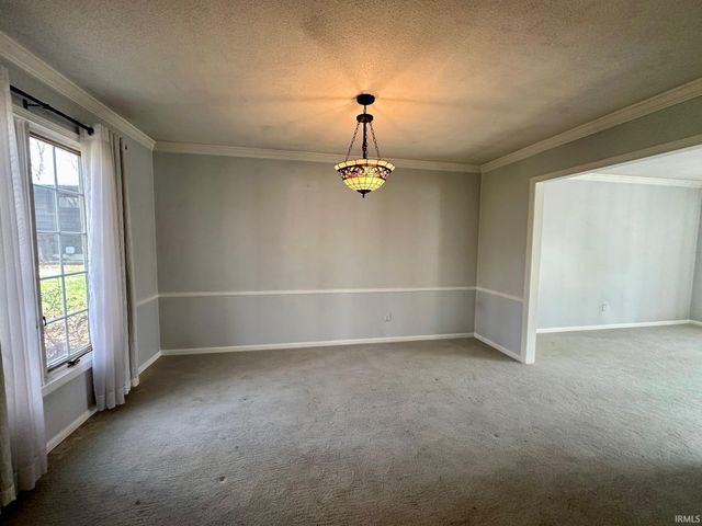 9324 Saratoga Road, Fort Wayne, IN 46804