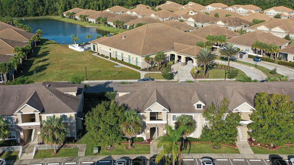 1231 GODAVARI WAY 204, Wesley Chapel, FL 33543