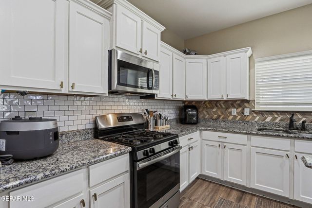 14449 FERNANDO ZUBIA, El Paso, TX 79938