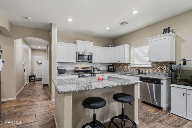 14449 FERNANDO ZUBIA, El Paso, TX 79938