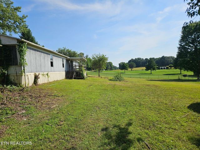 871 N Old Grey Ridge Rd, Friendsville, TN 37737