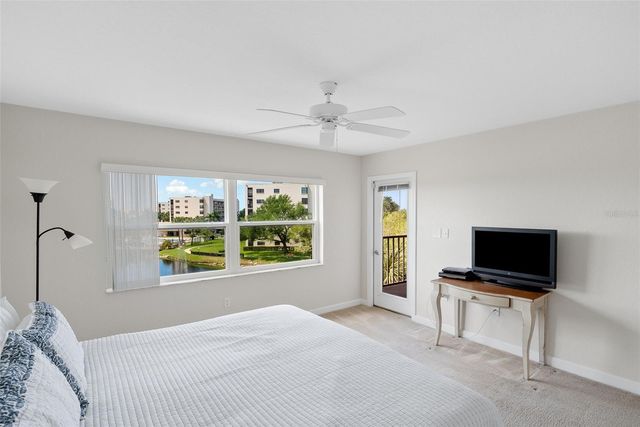 1316 PASADENA AVENUE S 408, South Pasadena, FL 33707