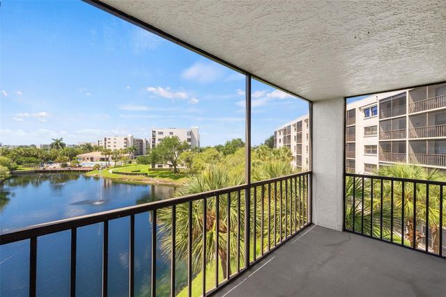 1316 PASADENA AVENUE S 408, South Pasadena, FL 33707