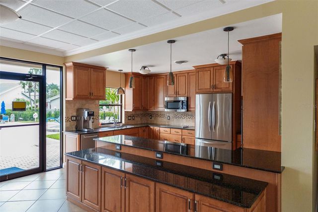 1316 PASADENA AVENUE S 408, South Pasadena, FL 33707