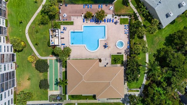 1316 PASADENA AVENUE S 408, South Pasadena, FL 33707