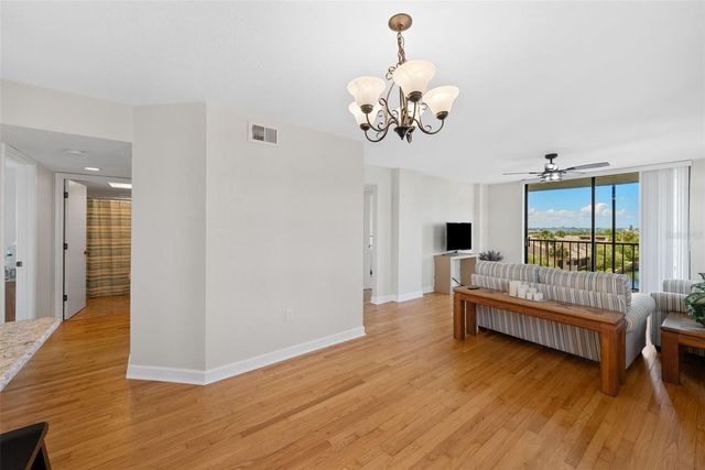 1316 PASADENA AVENUE S 408, South Pasadena, FL 33707
