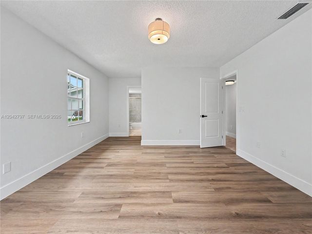 10262 SW 127th Pl, Miami, FL 33186