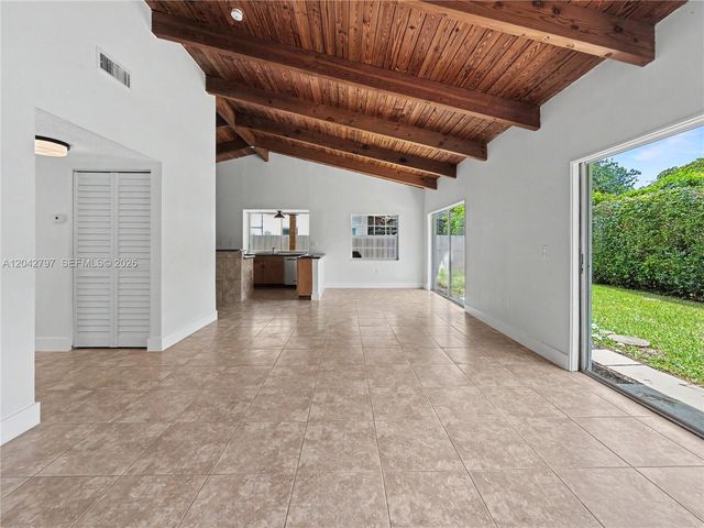 10262 SW 127th Pl, Miami, FL 33186
