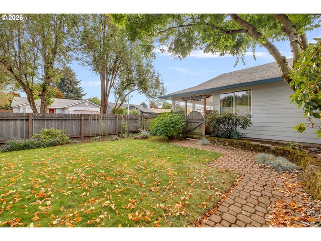 16818 Se 18TH St, Vancouver, WA 98683