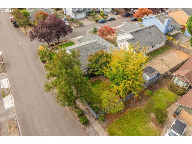 16818 Se 18TH St, Vancouver, WA 98683