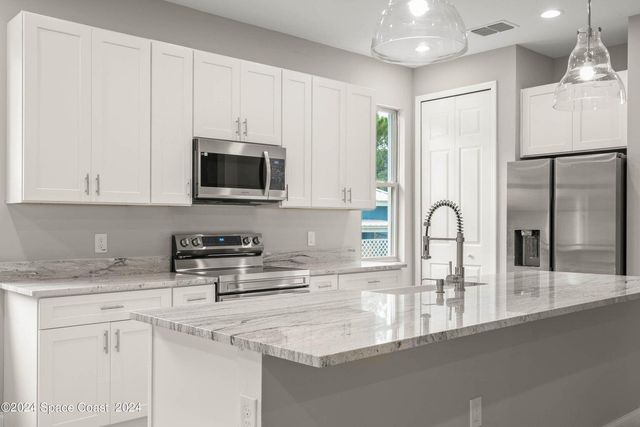 181 Ferguson Street SE, Palm Bay, FL 32909