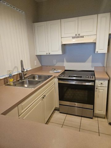 6758 W Sample Road 6758, Coral Springs, FL 33067