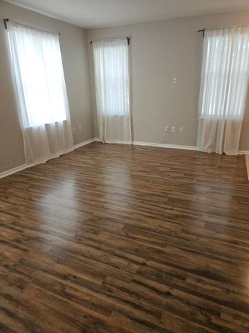 6758 W Sample Road 6758, Coral Springs, FL 33067