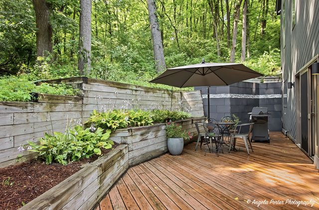 118 Brookbridge Road, Trout Valley, IL 60013