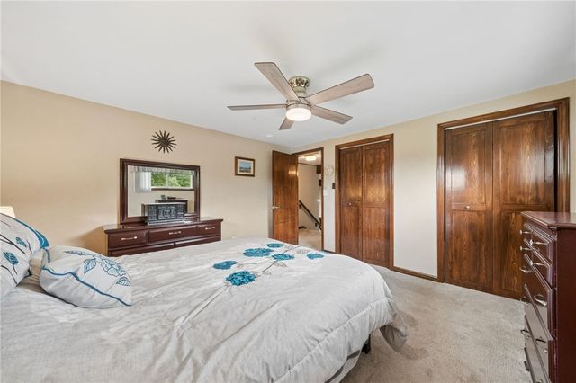 106 Daums Ln, Penn Twp, PA 15085