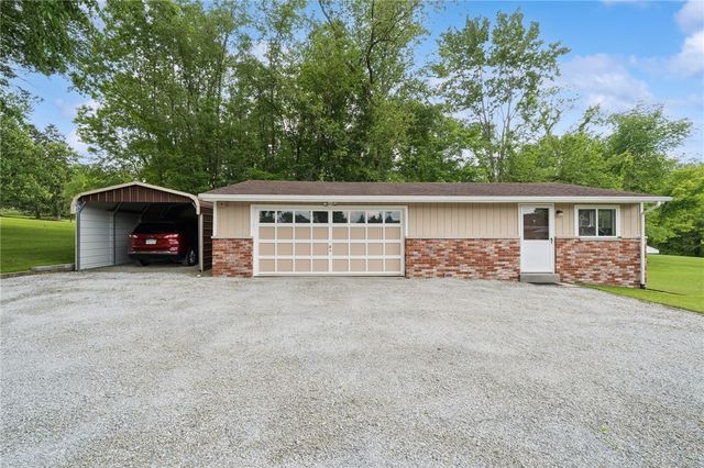 106 Daums Ln, Penn Twp, PA 15085