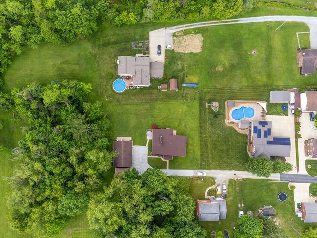 106 Daums Ln, Penn Twp, PA 15085
