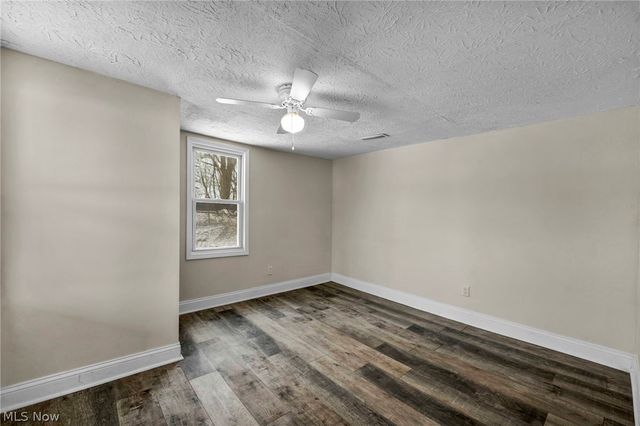 491 E 39th Street, Lorain, OH 44055