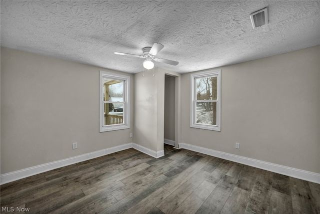 491 E 39th Street, Lorain, OH 44055