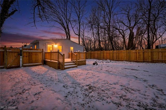 491 E 39th Street, Lorain, OH 44055