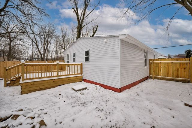 491 E 39th Street, Lorain, OH 44055